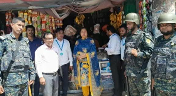 কক্সবাজারে ভোক্তা অধিকার ও জনস্বাস্থ্য সুরক্ষায় অভিযান: ১ লাখ ৪৫ হাজার টাকা জরিমানা