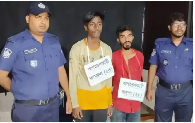 সেনাবাহিনীর অভিযানে খাগড়াছড়ির চতুর্থ শ্রেণীর শিক্ষার্থী আল রাফি (১১) উদ্ধার।