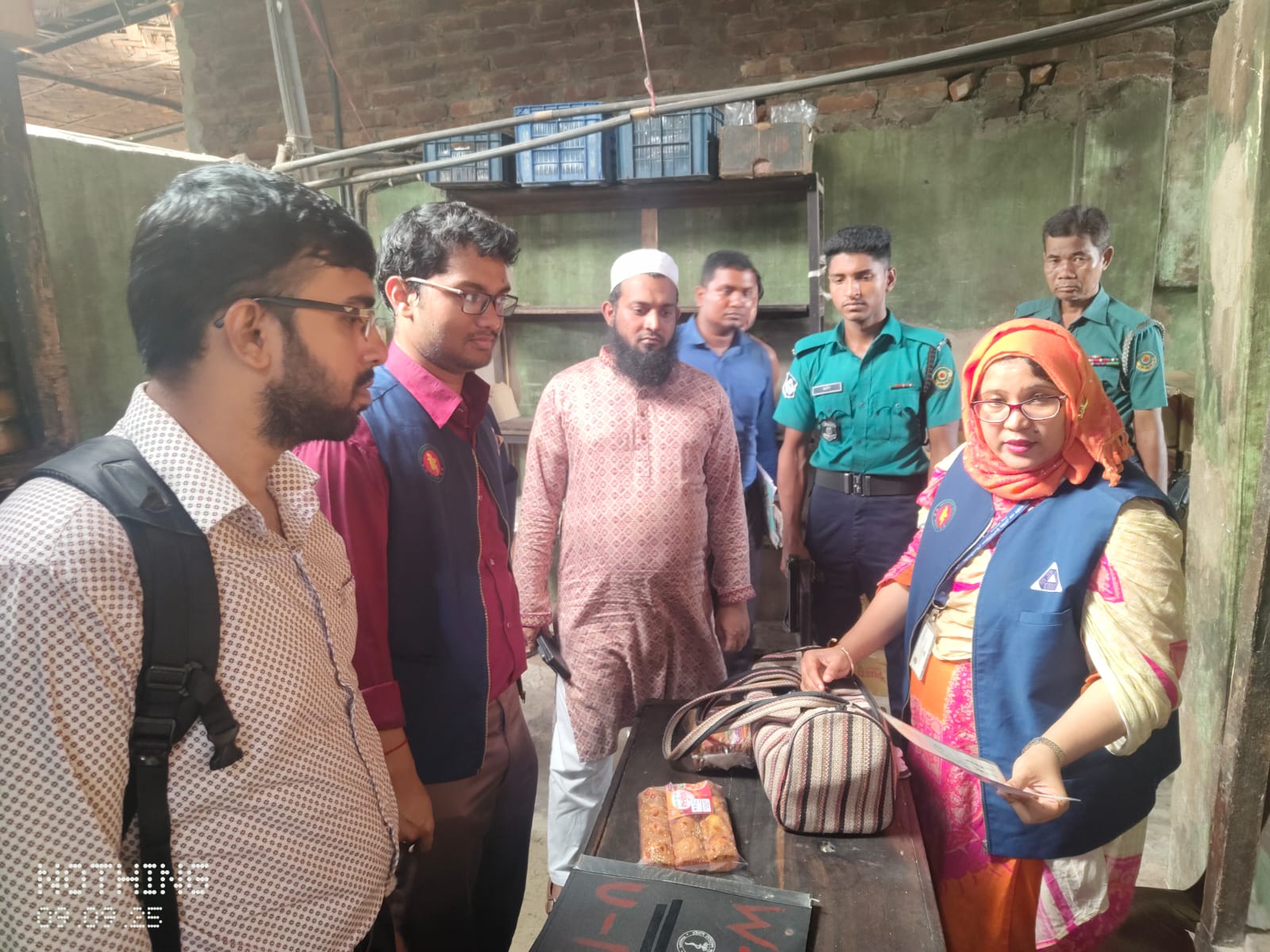 কর্ণফুলীতে বিএসটিআই অনুমোদন না থাকায় ৪০ হাজার টাকা জরিমানা