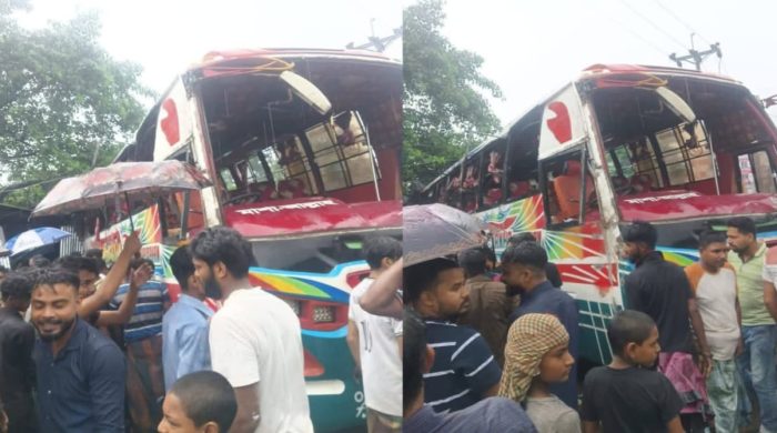 ফেনীর দাগনভূঞা উপজেলার সিলোনিয়া বাজার সংলগ্ন এলাকায় ভয়াবহ সড়ক দুর্ঘটনায় নিহত ৩ জন  আহত হয়েছেন অন্তত ৮ জন