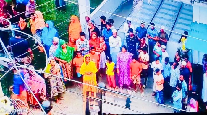 ১০ লাখ টাকা চাঁদা দাবি, দুষ্কৃতিকারীদের হুমকিতে অচল বায়োটেকনোলজি কারখানা
