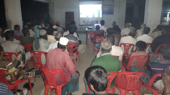 পিরোজপুরে তারেক রহমানের বিবিসি বাংলায় দেওয়া সাক্ষাৎকারের উন্মুক্ত গণপ্রদর্শনী
