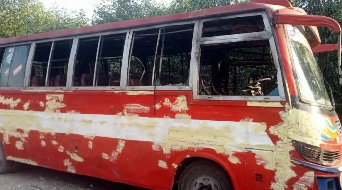 কালিয়াকৈরে ইতিহাস পরিবহনের  পার্কিং স্থানে অগ্নিসংযোগ করেছে দুর্বৃত্তরা