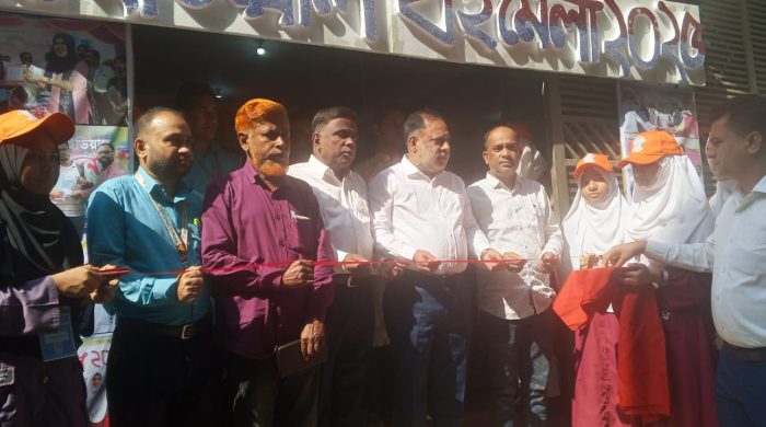 সফিপুর আইডিয়াল পাবলিক স্কুল অ্যান্ড কলেজে শুরু হয়েছে ‘আইডিয়াল বইমেলা–২০২৫’