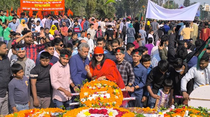 সকল ষড়যন্ত্র নস্যাৎ করে গণতন্ত্রের পথে এগিয়ে যেতে হবে : মিতা রহমান