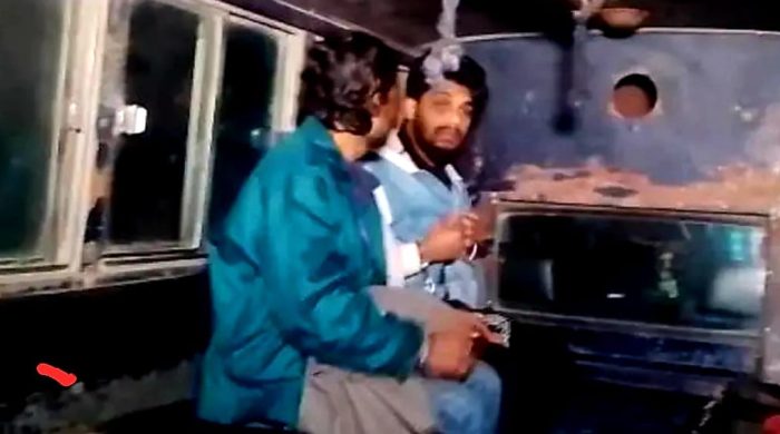 দৌলতপুরে জাল টাকাসহ দুইজন আটক