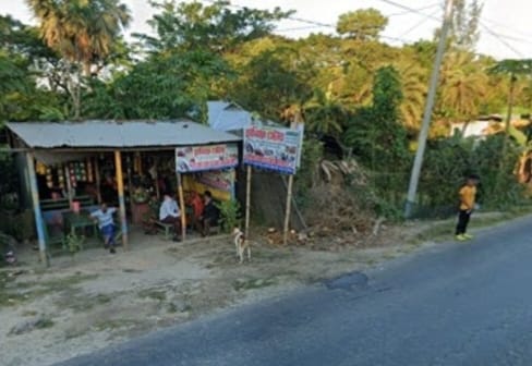 লক্ষ্মীপুর জেলা কারাগারের সামনে অনৈতিক কর্মকাণ্ডের অভিযোগ