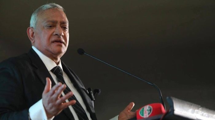 AI দিয়ে ভুয়া ভিডিও তৈরি সতর্কবার্তা; নাসের রহমানের