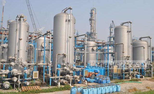 আবারও যমুনা সার কারখানায় ইউরিয়া উৎপাদন বন্ধ