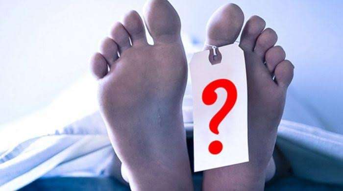 ক্রিকেট খেলায় প্রান গেলো যুবকের