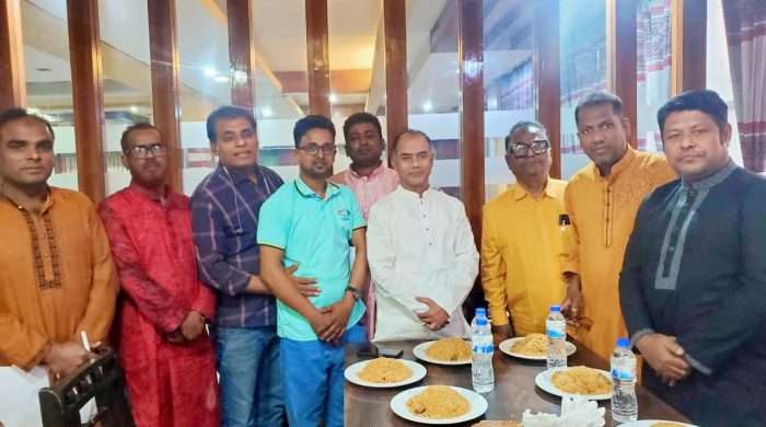 টাঙ্গাইলে রুর‌্যাল জানালিষ্ট ফাউন্ডেশন এর আলোচনা সভা,  ইফতার ও দোয়া মাহফিল অনুষ্ঠিত  মাহফিল