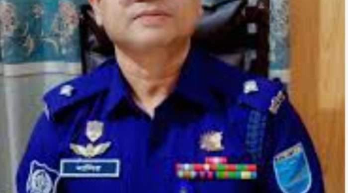 কালিয়াকৈর জব্দ করা ঘোড়া থানা থেকে গোপনে বিক্রির ঘটনায় বদলি হলেন ওসি খন্দকার নাসির উদ্দিন