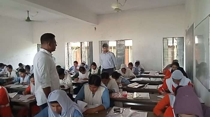 নাগরপুরে পরীক্ষা কেন্দ্র পরিদর্শনে উপজেলা প্রশাসন