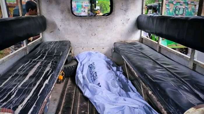 কালিয়াকৈরে স্ত্রীকে মেরে ফেলার অভিযোগে স্বামী আটক