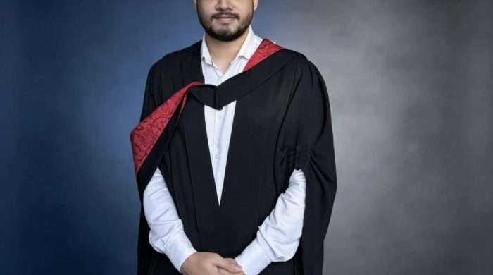 যুক্তরাজ্য থেকে আইনে স্নাতক ডিগ্রি নিলেন ইউসুফ হোসেন লেনিন
