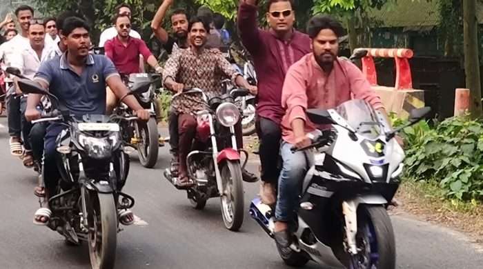 শ্রীবরদীতে ইউপি নির্বাচনে চেয়ারম্যান প্রার্থী ইউপি সদস্য হাসানুজ্জামান রনির মোটর সাইকেল শোভাযাত্রা
